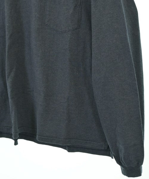 REMI RELIEF เสื้อยืด/เสื้อท็อปส์