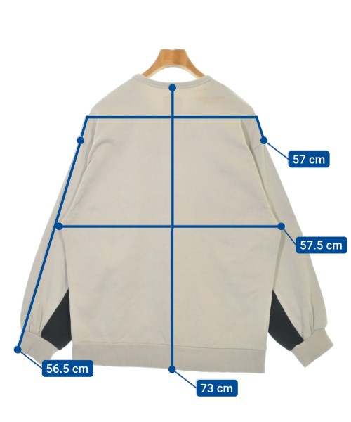 SHAREEF เสื้อสเวตเตอร์