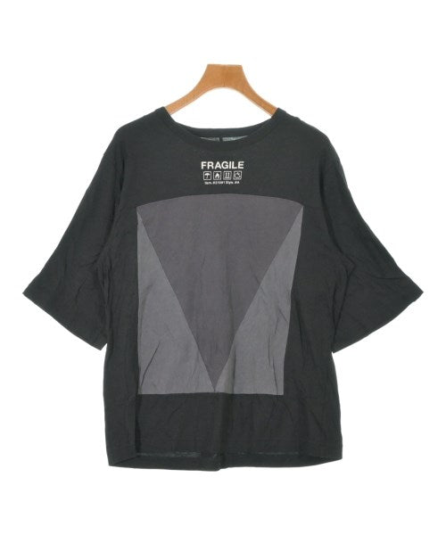 SHAREEF เสื้อยืด/เสื้อท็อปส์