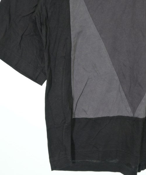 SHAREEF เสื้อยืด/เสื้อท็อปส์
