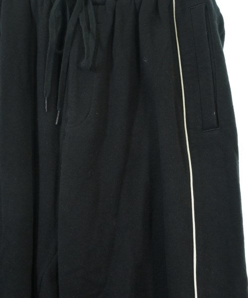 SHAREEF กางเกงวอร์ม