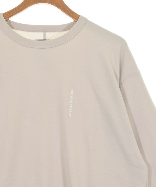 SHAREEF เสื้อยืด/เสื้อท็อปส์