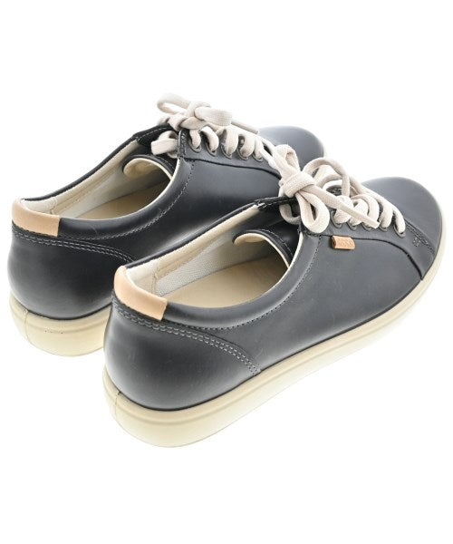 ecco รองเท้าผ้าใบ