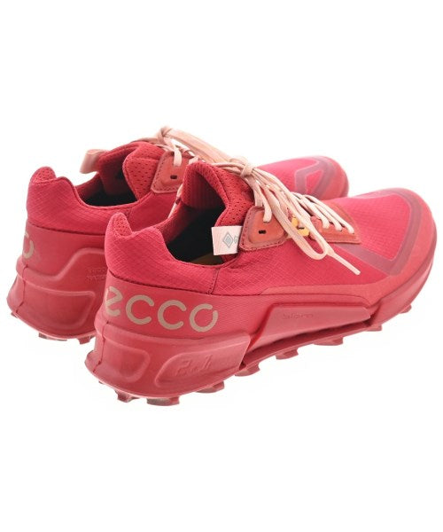 ecco รองเท้าผ้าใบ