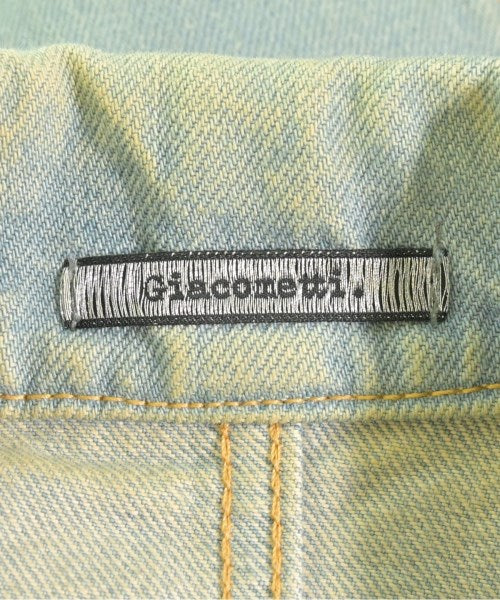 Giacometti. แจ็คเก็ตเบลาส์ อื่น