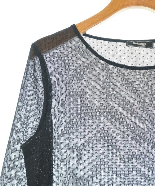 Sinequanone เสื้อยืด/เสื้อท็อปส์