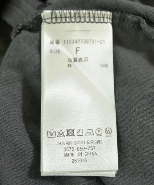 UNGRID เสื้อยืด/เสื้อท็อปส์