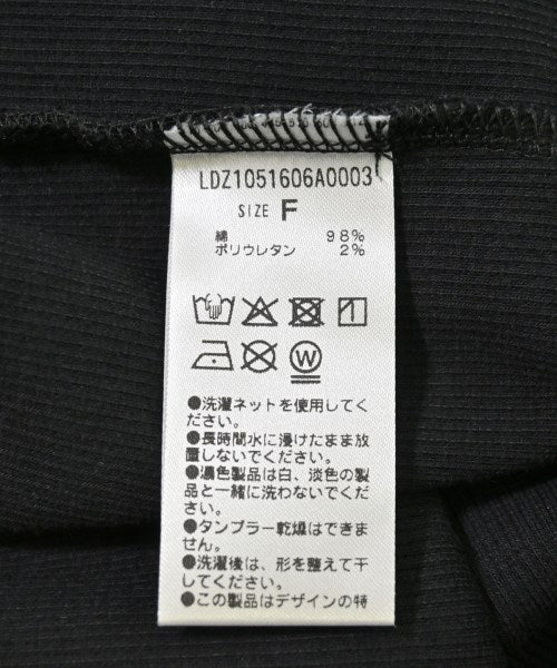 Loungedress เสื้อยืด/เสื้อท็อปส์