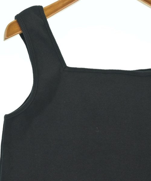 Loungedress เสื้อยืด/เสื้อท็อปส์