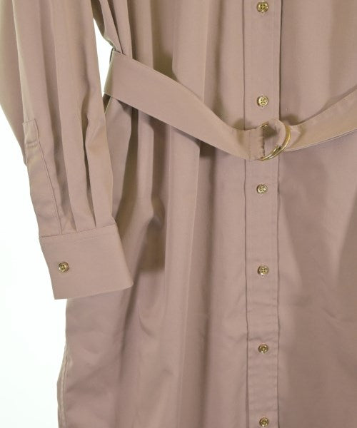 Loungedress เดรสที่เป็นเสื้อเชิ้ตตัวยาว