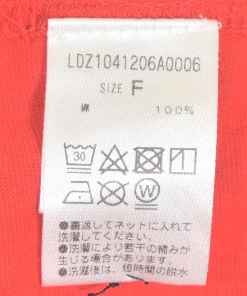 Loungedress เสื้อยืด/เสื้อท็อปส์