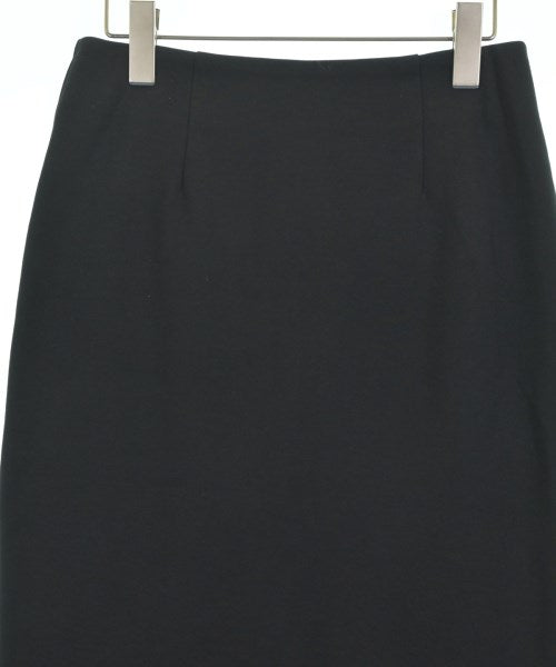 Loungedress กระโปรงยาวถึงเข่า
