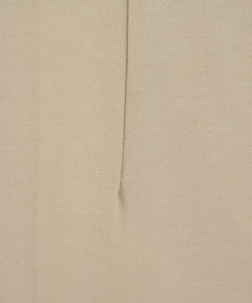 Loungedress ชุดสูทแบบครบเซต (อื่นๆ)