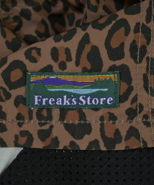 FREAK'S STORE กางเกงขาสั้น
