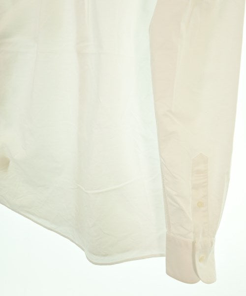 DISTRICT เสื้อลำลอง