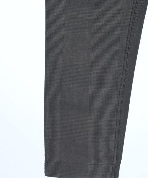 DISTRICT กางเกงขายาว