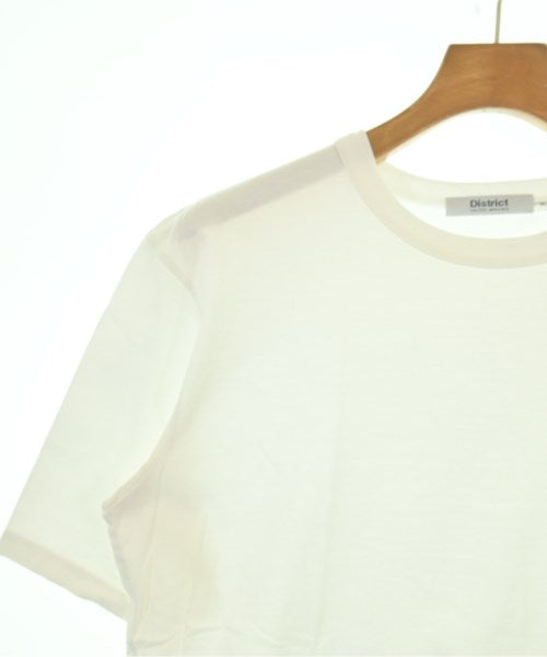 DISTRICT เสื้อยืด/เสื้อท็อปส์