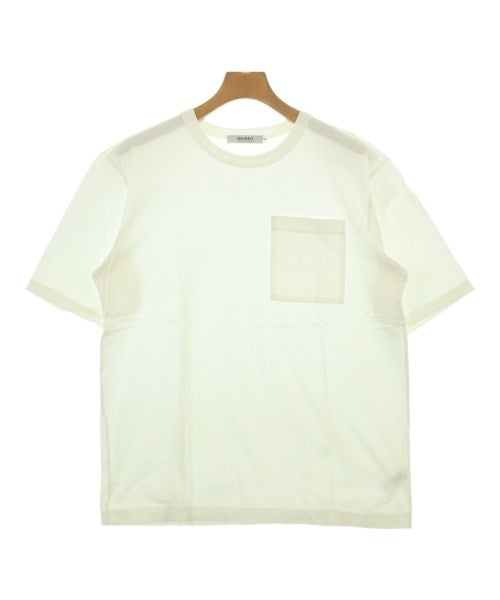 DISTRICT เสื้อยืด/เสื้อท็อปส์