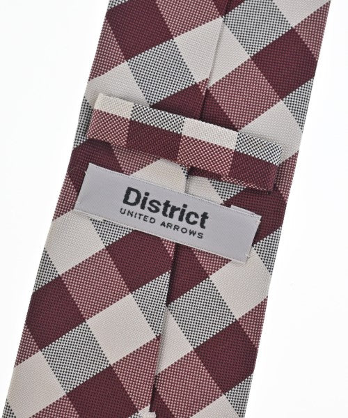 DISTRICT เนคไท