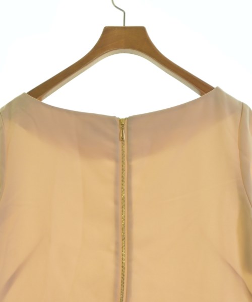 αA เสื้อสตรี