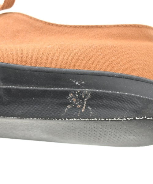 ANATOMICA รองเท้าผ้าใบ