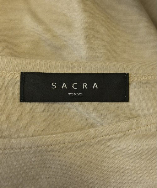 SACRA เสื้อยืด/เสื้อท็อปส์