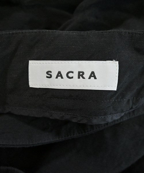 SACRA กระโปรงยาวถึงเข่า