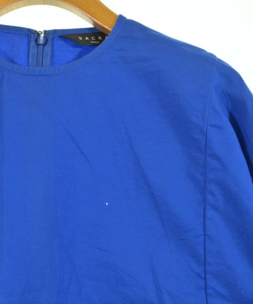 SACRA เสื้อสตรี