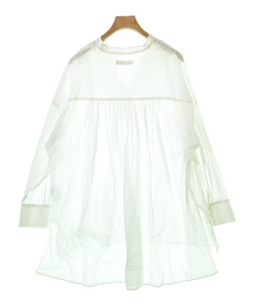 SACRA เสื้อสตรี