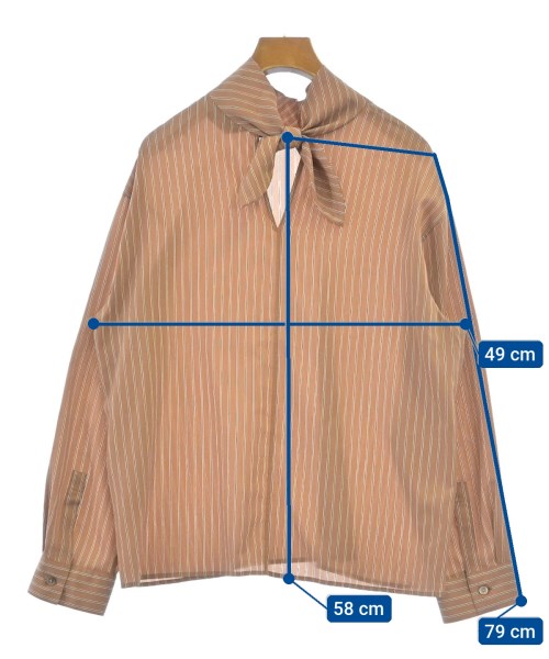 SACRA เสื้อสตรี
