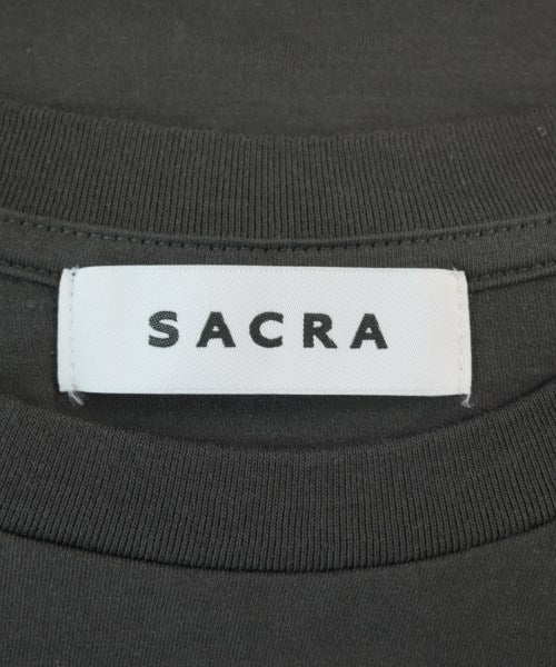 SACRA เสื้อยืด/เสื้อท็อปส์
