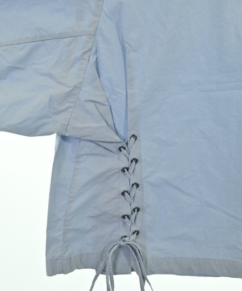 SACRA เสื้อสตรี