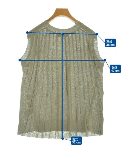 SACRA เสื้อกั๊ก