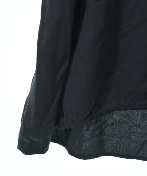 SACRA เสื้อสตรี