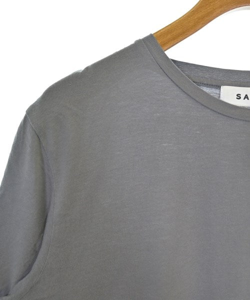 SACRA เสื้อยืด/เสื้อท็อปส์
