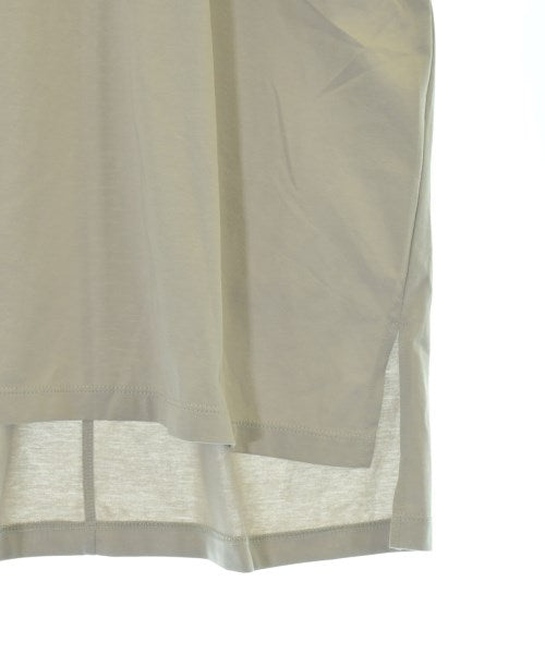 SACRA เสื้อยืด/เสื้อท็อปส์
