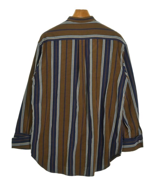 SACRA เสื้อลำลอง