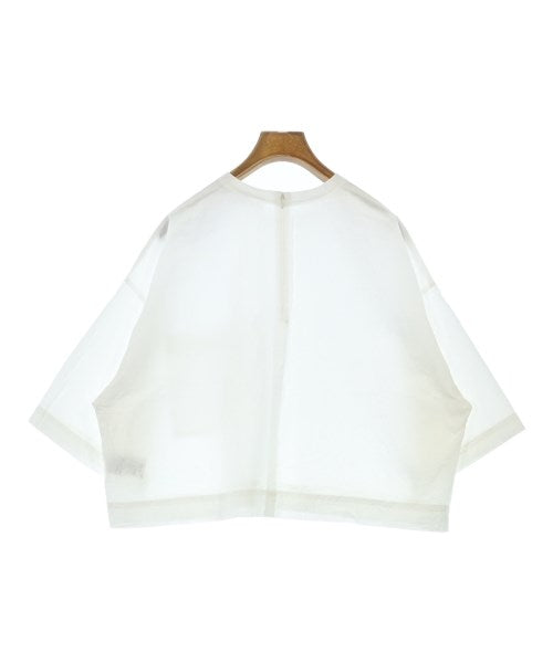SACRA เสื้อสตรี