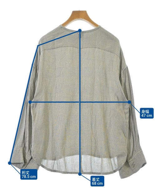 SACRA เสื้อสตรี