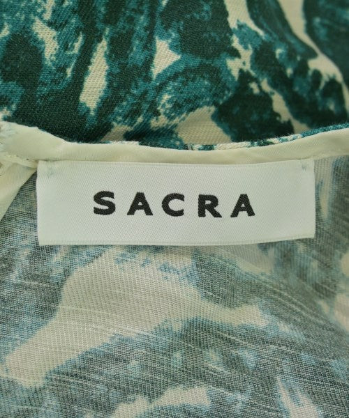 SACRA เสื้อสตรี