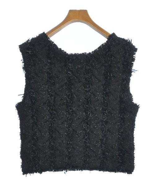 Whim Gazette เสื้อแขนกุด