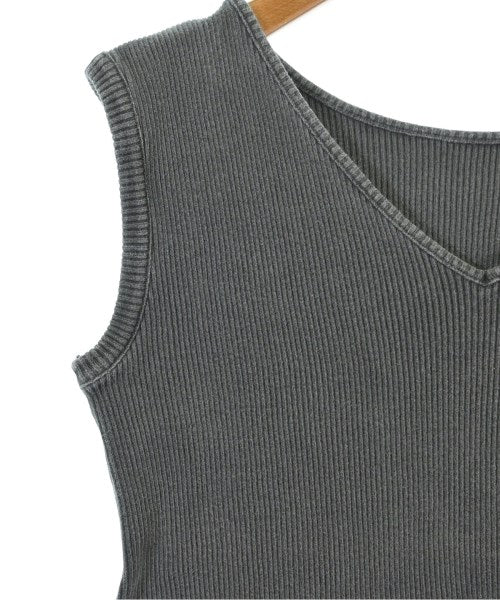 Whim Gazette เสื้อกล้าม