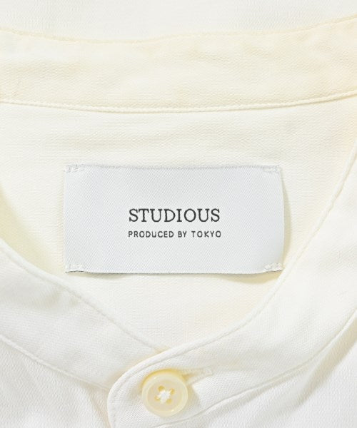 STUDIOUS เสื้อลำลอง