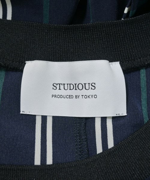 STUDIOUS เสื้อลำลอง