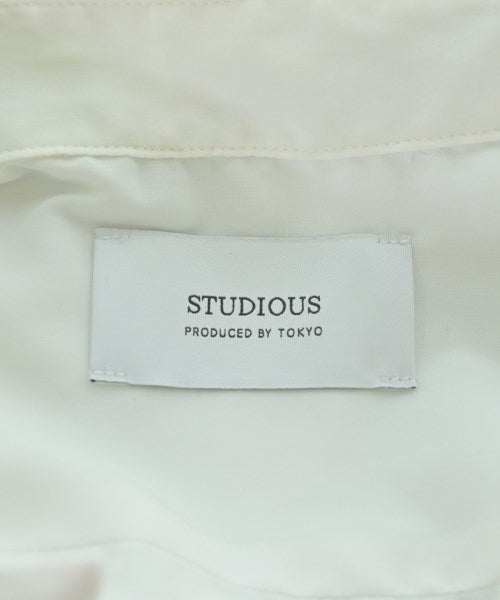 STUDIOUS เสื้อลำลอง