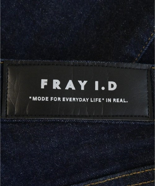 FRAY I.D ยีนส์