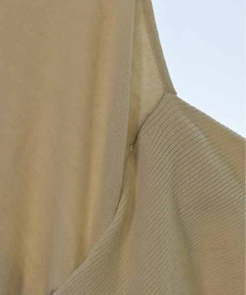 FRAY I.D เสื้อกันหนาว