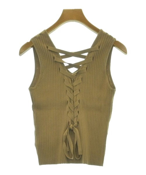 FRAY I.D เสื้อแขนกุด