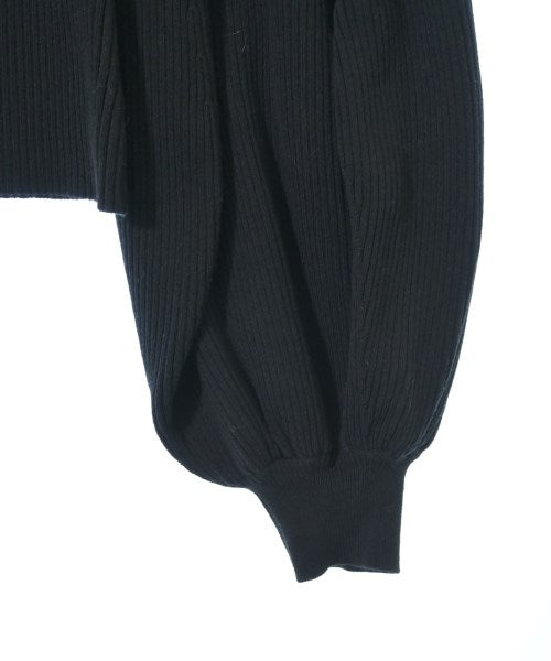 FRAY I.D เสื้อกันหนาว