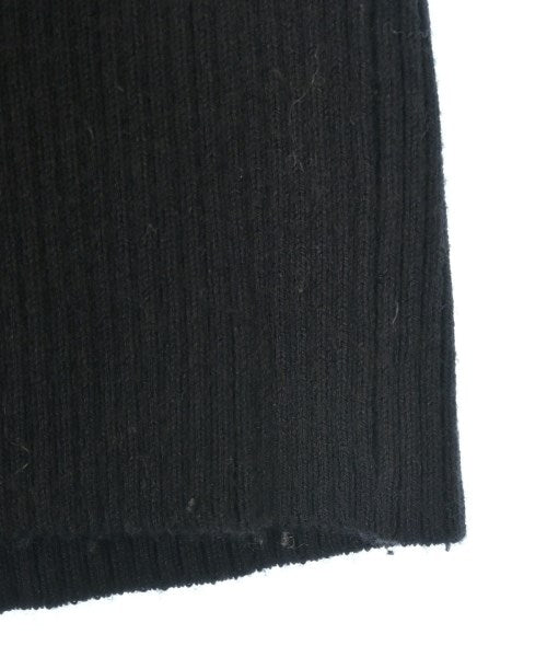 FRAY I.D เสื้อกันหนาว